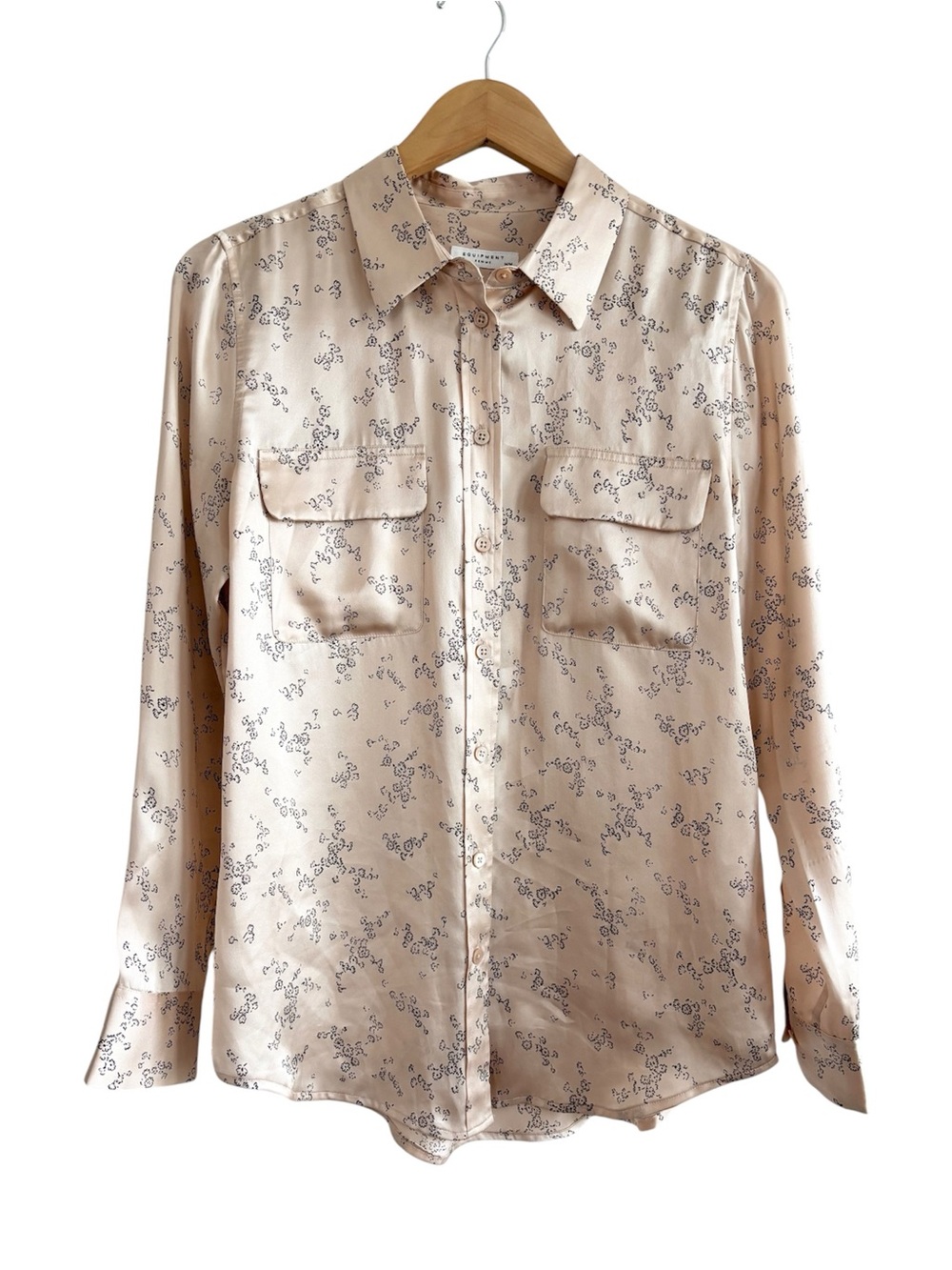 Equipment Femme 100% Silk Slim Signature Floral Print Button Down Shirt